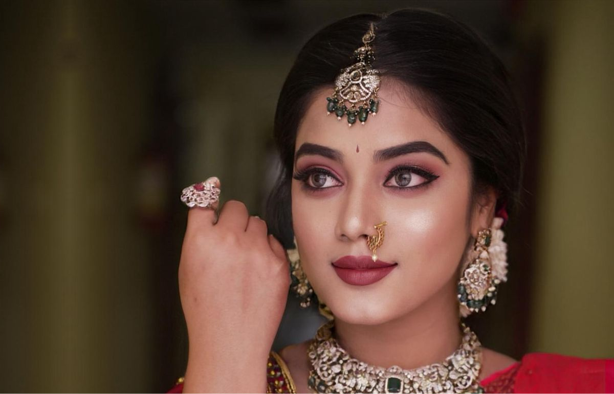 Elegant Engagement Makeup Mylapore