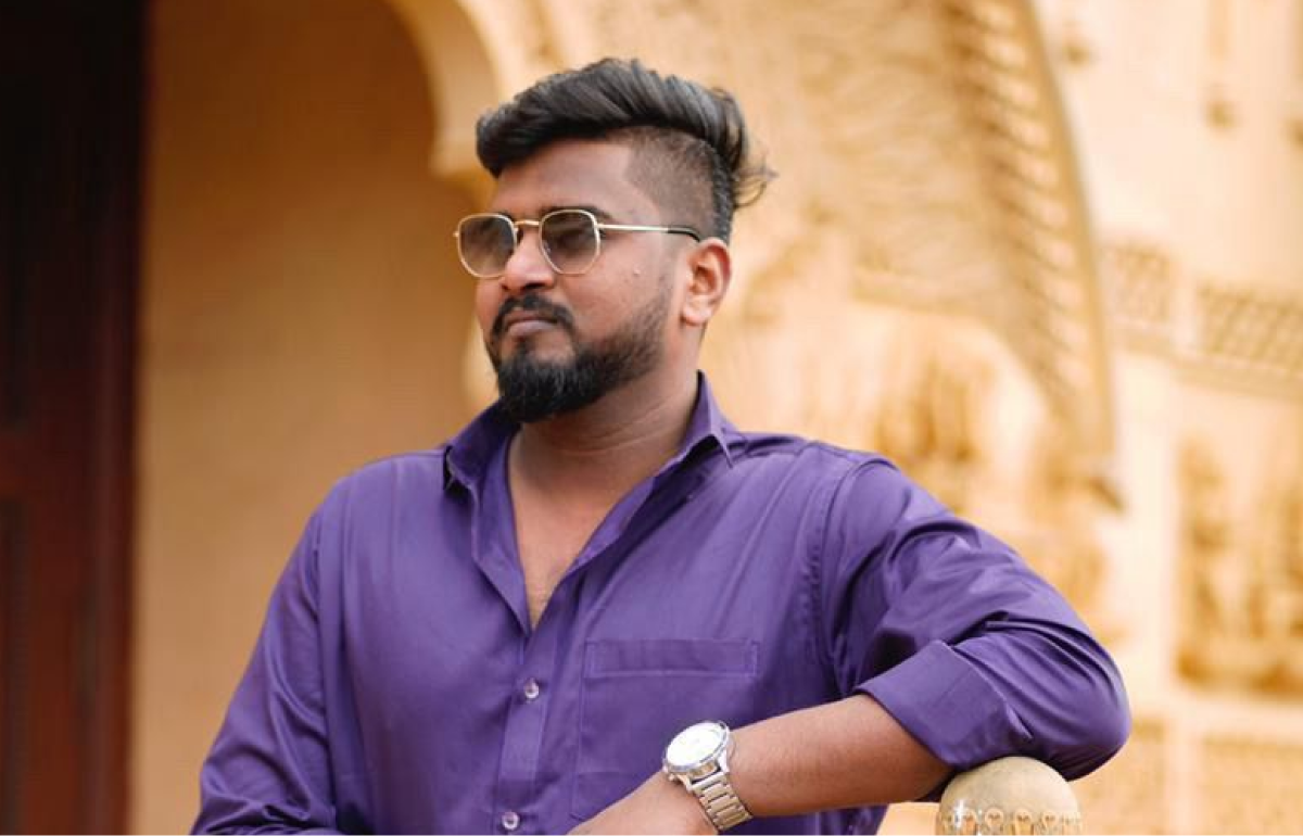 Glamorous Professional Groom Makeup Thambaram
